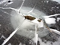 Озеро Вуокса Камень во льду. Открытый кубок Питерского клуба рыбаков 02.jpg